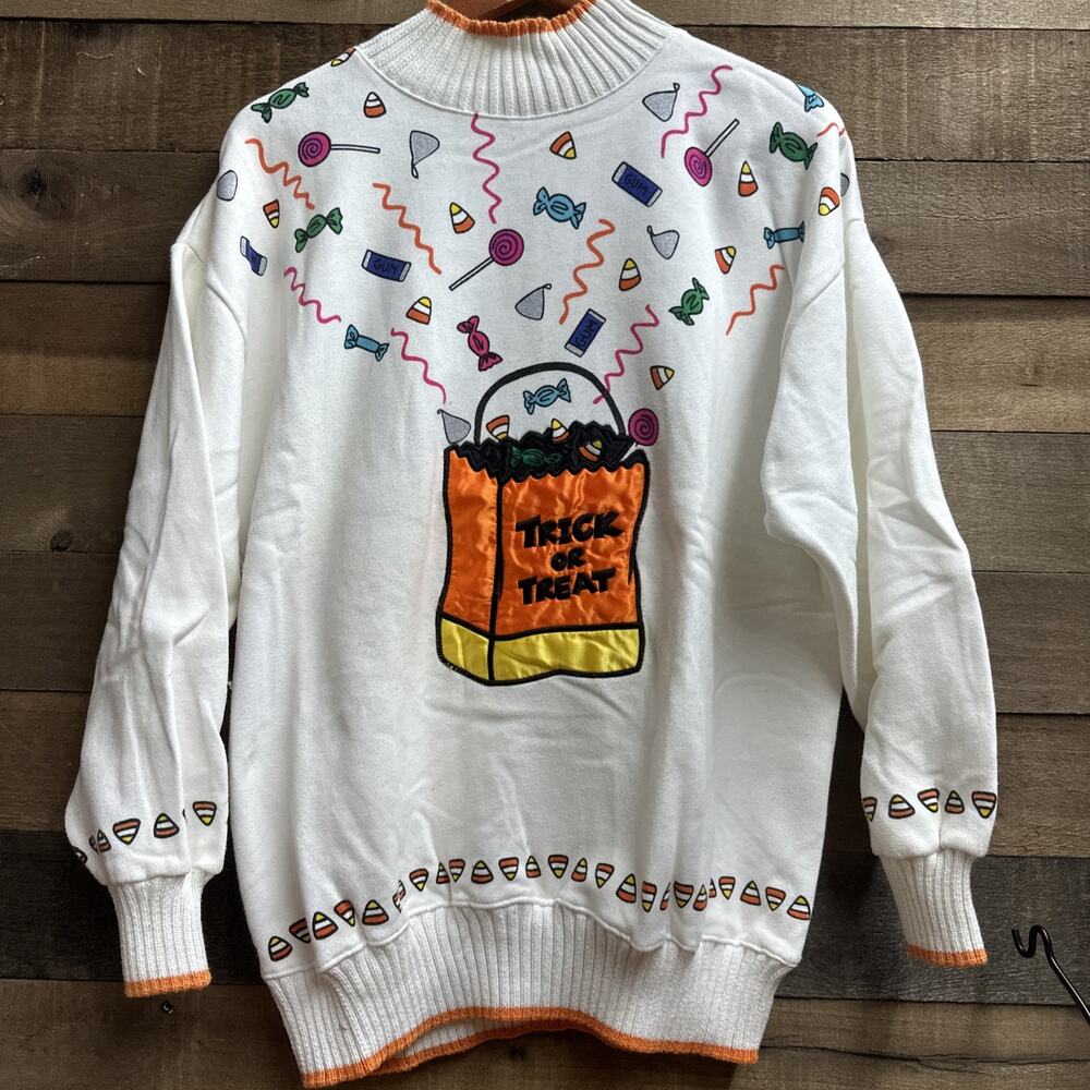 Vintage Knitted Cuffs Halloween Themed Candy Sweatshirt Size L 1990s
